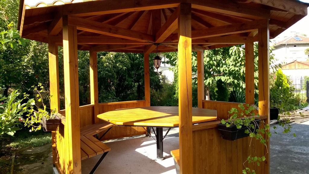 Guest Rooms Biju Tryavna Luaran gambar